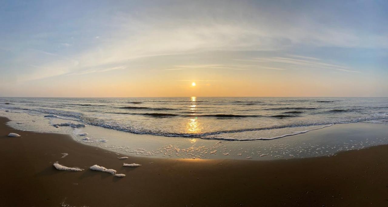 Beach House For You - Luxe Verblijf, 5 Min Van Het Strand カトウェイク・アーン・ゼー エクステリア 写真